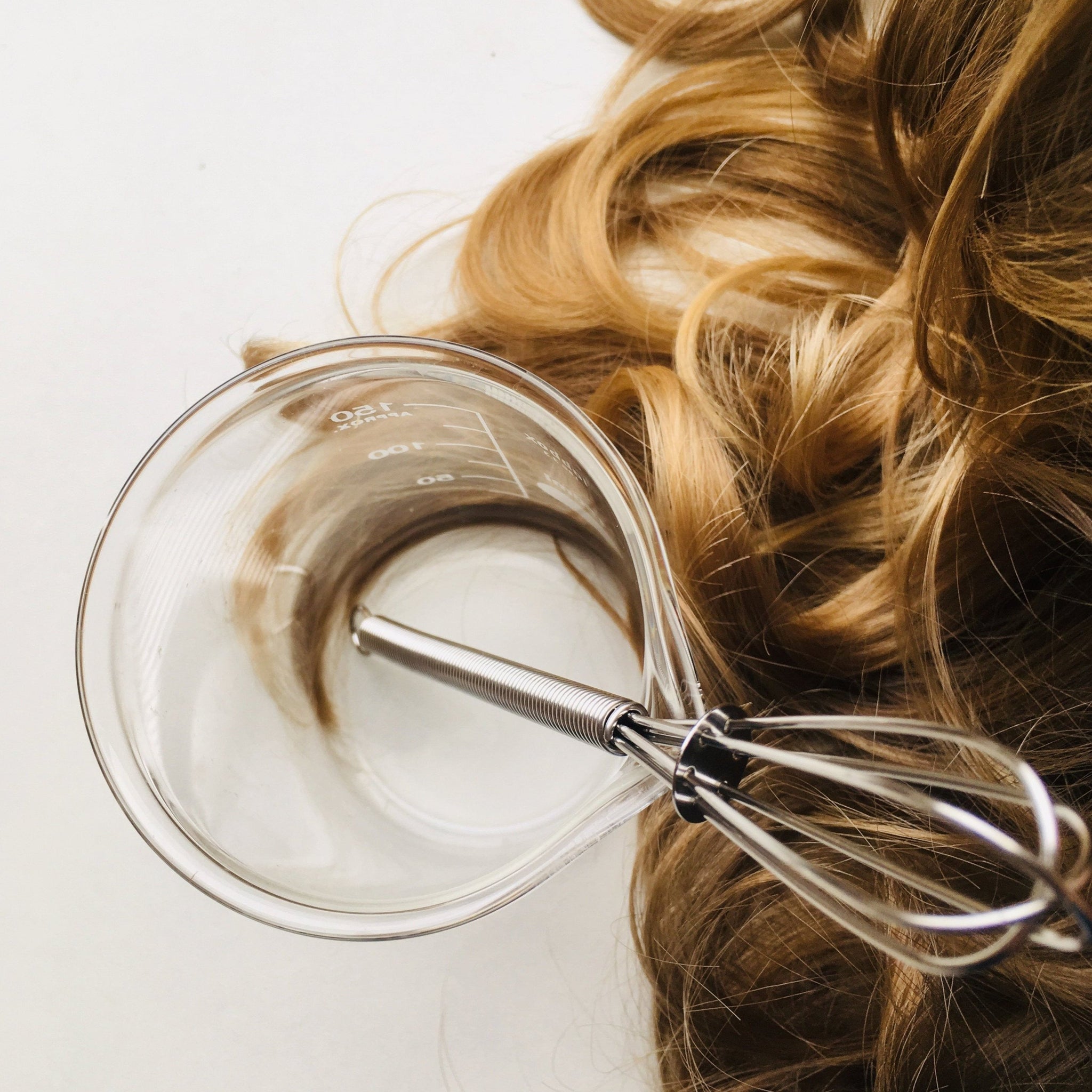 Soins cheveux : shampoing liquide & spray hydratant et démêlant - Waterloo - MAKESENZ
